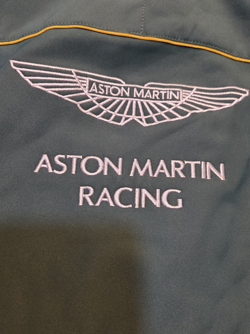 Vintage Aston Martin Racing Coat Men's M collectable, fandom, luxury racing - Picture 12 of 12
